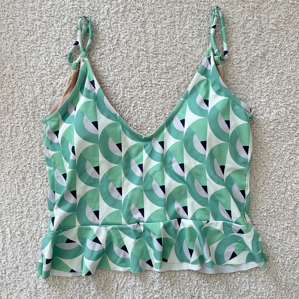 Kortni Jeane Green and White Geometric Swim Top